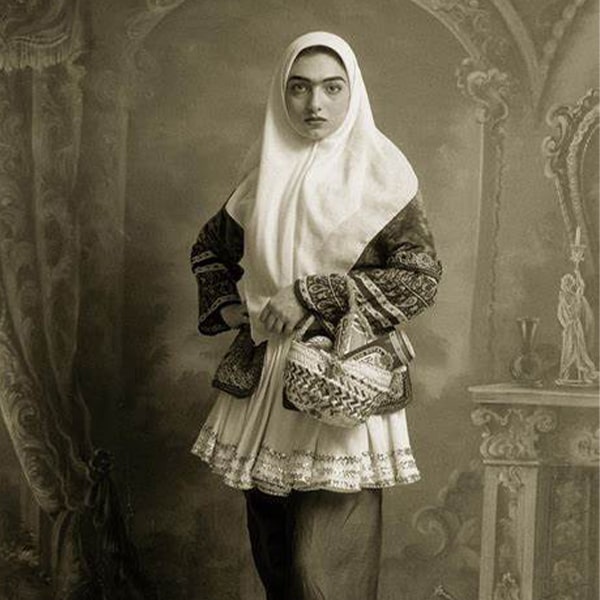 طراحی لباس قاجاری